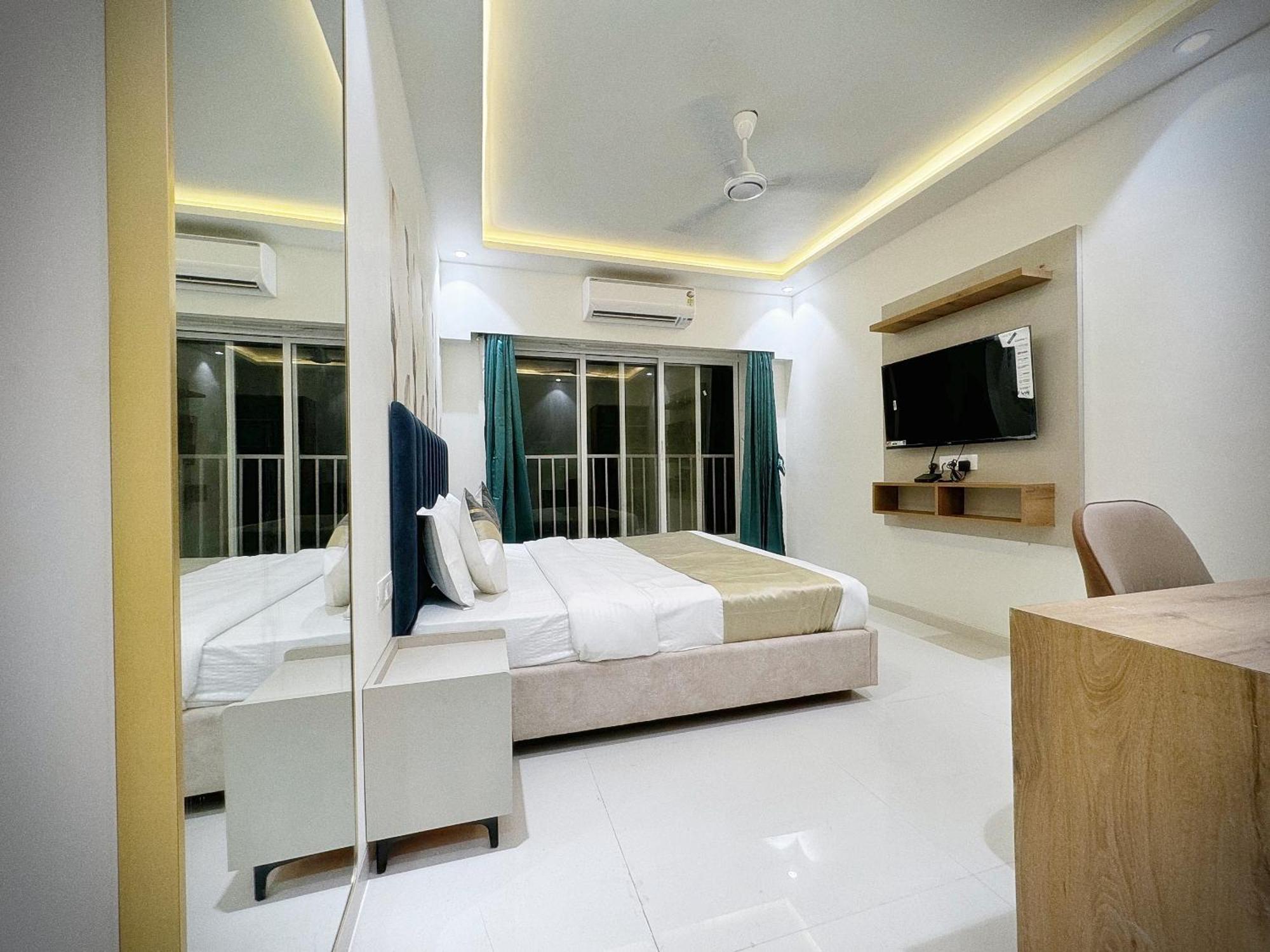 The Orion Premium Suites Bombay Esterno foto
